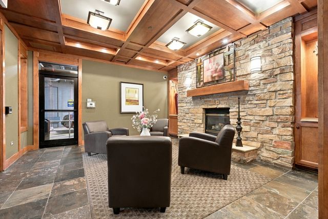 40 Prairie Park Drive 312, Wheeling, IL 60090