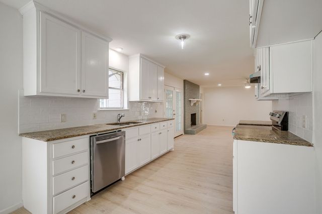 7325 Trimble Drive, Fort Worth, TX 76134