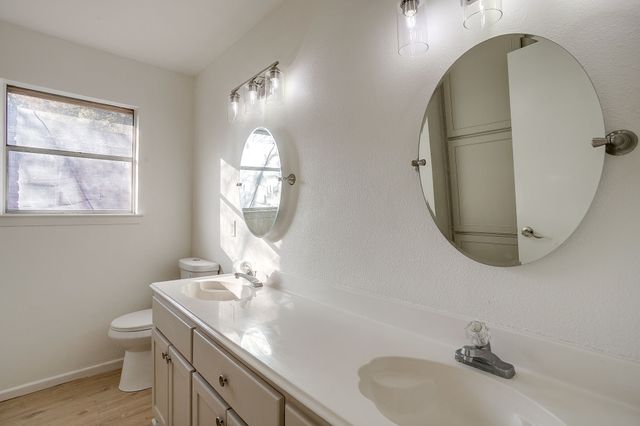 7325 Trimble Drive, Fort Worth, TX 76134