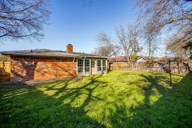 7325 Trimble Drive, Fort Worth, TX 76134