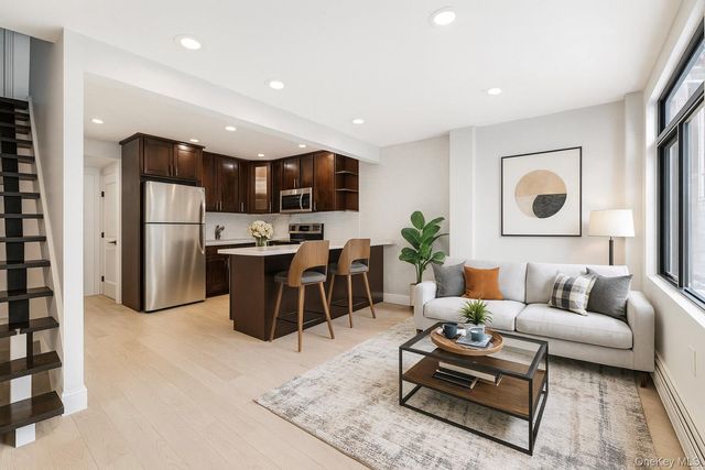 3067 Williamsbridge Road, Bronx, NY 10467