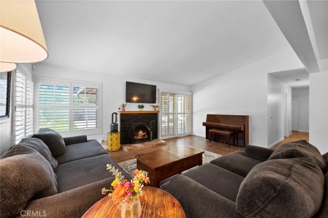 6141 Bluffwood Drive, Riverside, CA 92506