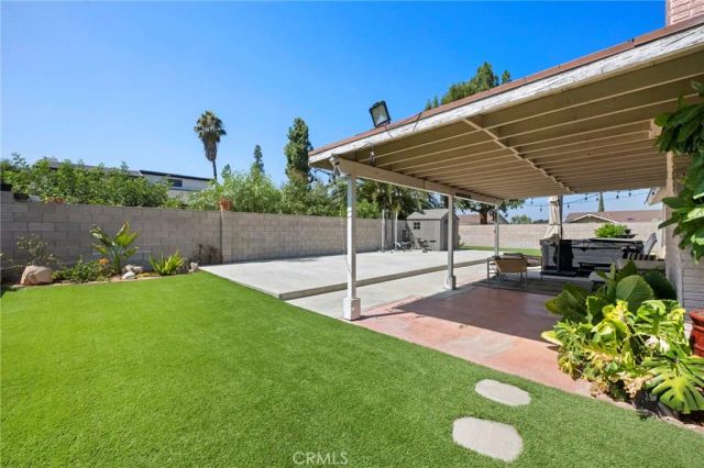 6141 Bluffwood Drive, Riverside, CA 92506