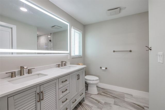 9773 1ST STREET NE, St Petersburg, FL 33702