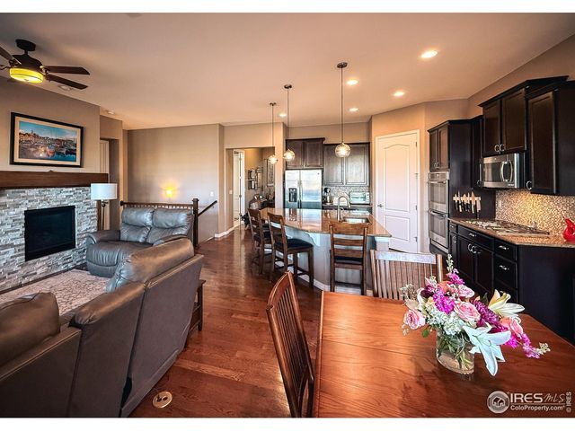 2083 Vineyard Dr, Windsor, CO 80550