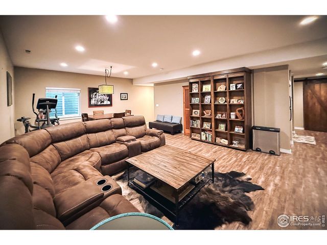 2083 Vineyard Dr, Windsor, CO 80550