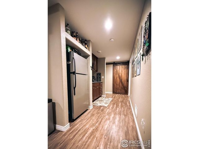 2083 Vineyard Dr, Windsor, CO 80550