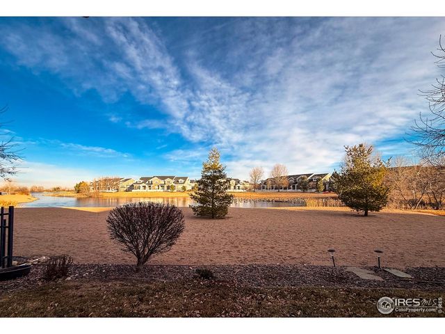 2083 Vineyard Dr, Windsor, CO 80550