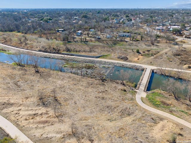 4526 Sierra, San Antonio, TX 78214