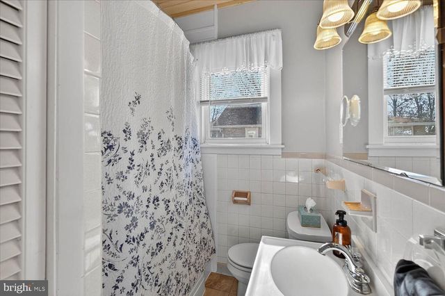 34 GIRARD AVE, Lancaster, PA 17603