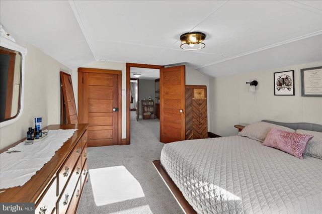 34 GIRARD AVE, Lancaster, PA 17603