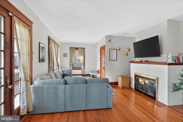 34 GIRARD AVE, Lancaster, PA 17603