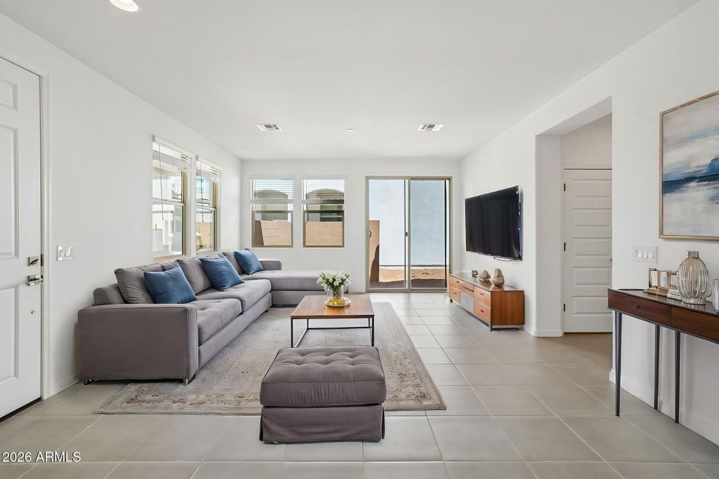 14618 W SOFT WIND Drive, Surprise, AZ 85387 — photo 3