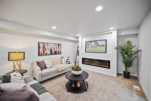 935 War Eagle Drive, Colorado Springs, CO 80919