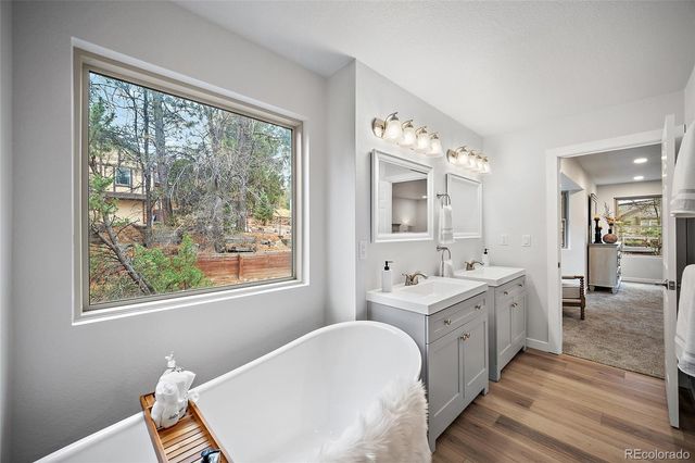 935 War Eagle Drive, Colorado Springs, CO 80919