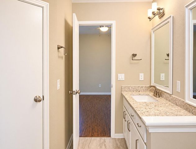 2200 Larston LN, Cedar Park, TX 78613