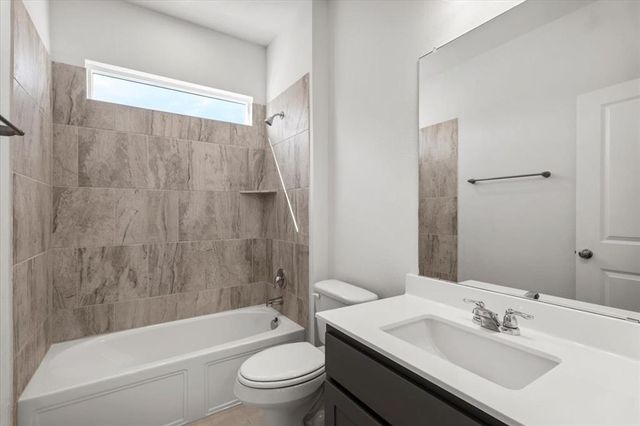 144 Donn Brooks DR, Kyle, TX 78640