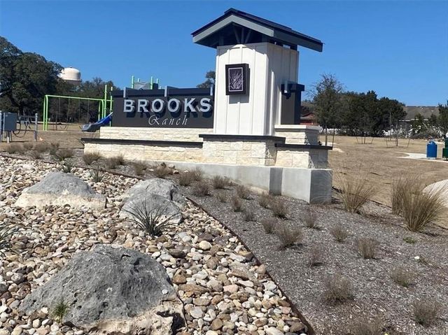 144 Donn Brooks DR, Kyle, TX 78640