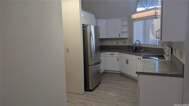 94-1014 Heahea Street, Waipahu, HI 96797