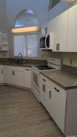 94-1014 Heahea Street, Waipahu, HI 96797
