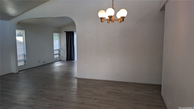 94-1014 Heahea Street, Waipahu, HI 96797