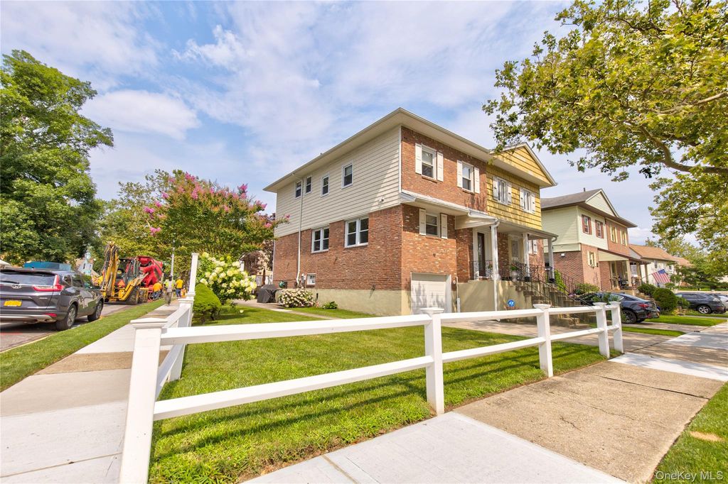 5703 Cloverdale Boulevard, Oakland Gardens, NY 11364 — photo 2
