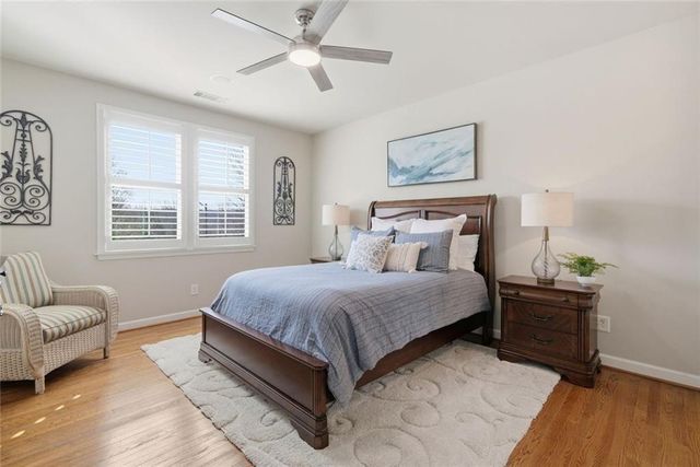 200 Pembrook Place, Roswell, GA 30075