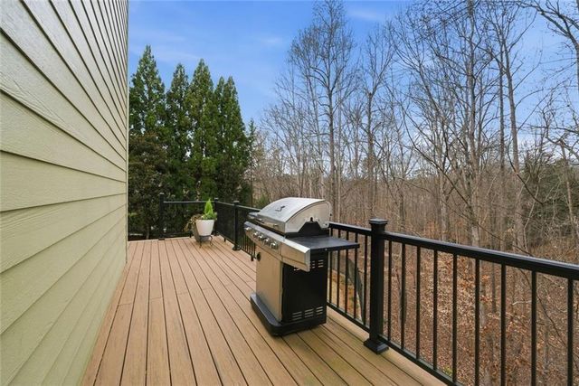 200 Pembrook Place, Roswell, GA 30075