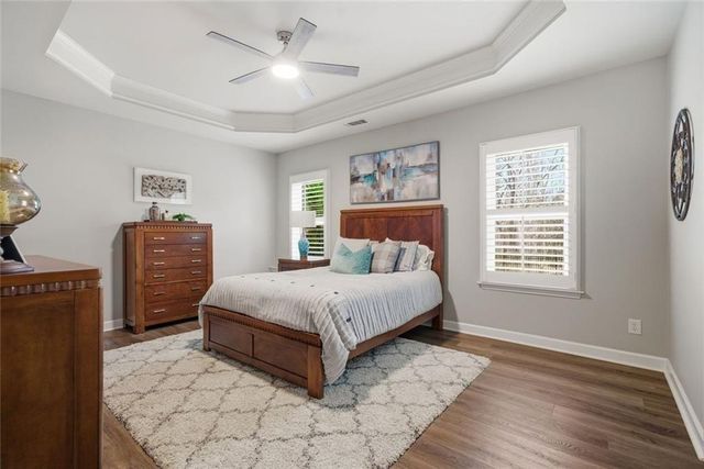 200 Pembrook Place, Roswell, GA 30075