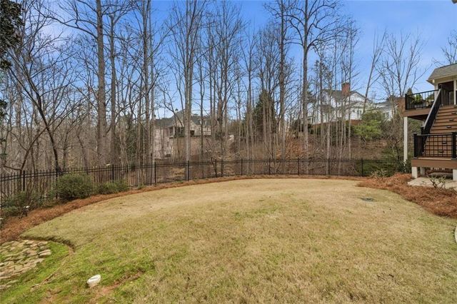 200 Pembrook Place, Roswell, GA 30075