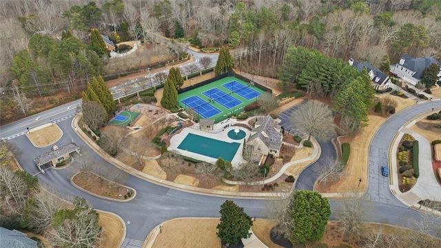 200 Pembrook Place, Roswell, GA 30075