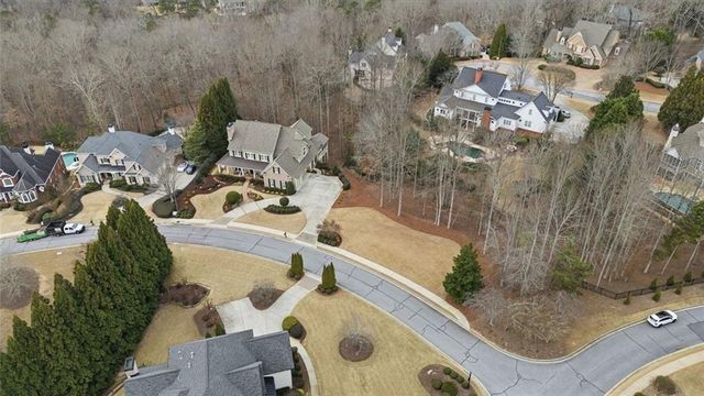 200 Pembrook Place, Roswell, GA 30075