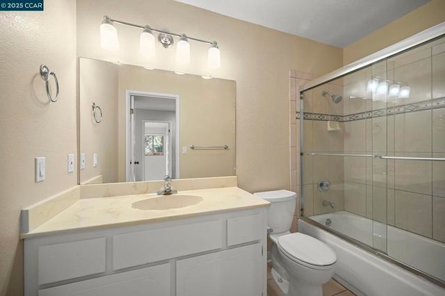 5095 Valley Crest Dr 308, Concord, CA 94521