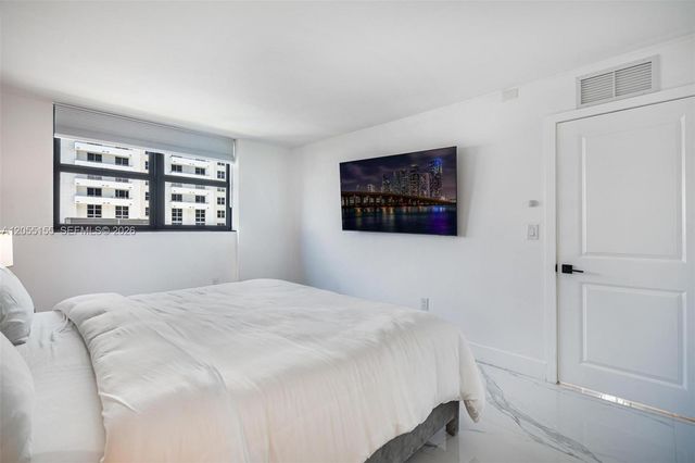 1623 Collins Ave 716, Miami Beach, FL 33139