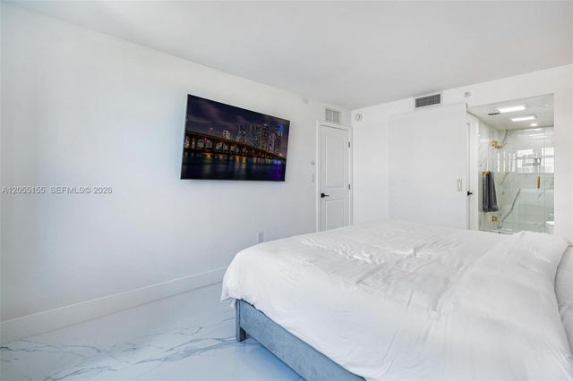 1623 Collins Ave 716, Miami Beach, FL 33139