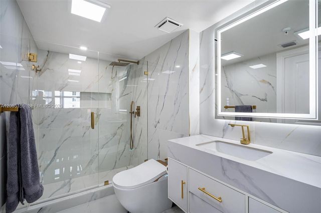 1623 Collins Ave 716, Miami Beach, FL 33139
