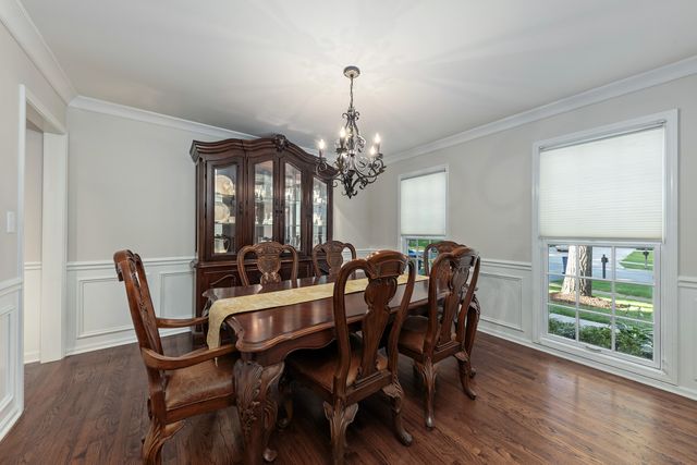 1177 Kenilworth Circle, Naperville, IL 60540