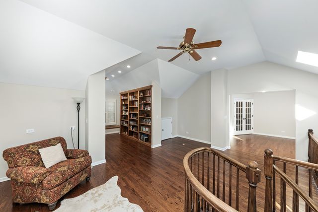 1177 Kenilworth Circle, Naperville, IL 60540