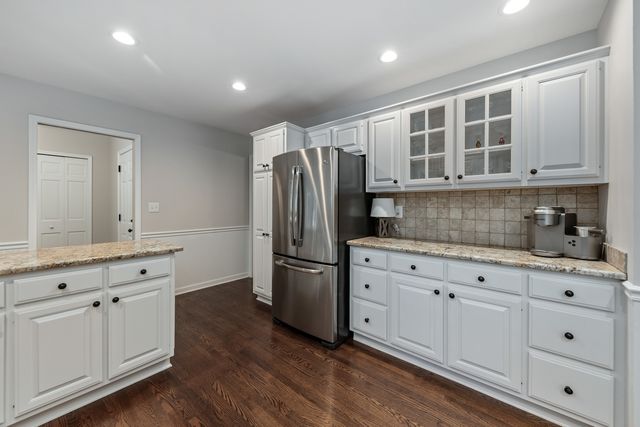 1177 Kenilworth Circle, Naperville, IL 60540