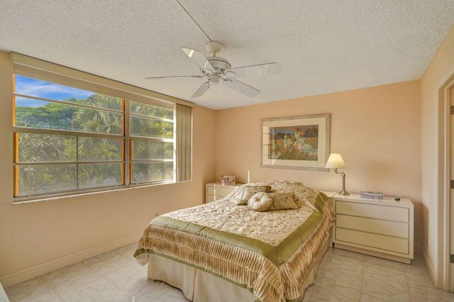 14671 Bonaire Boulevard 306, Delray Beach, FL 33446