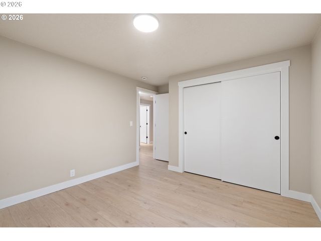 22420 S PARROT CREEK Rd, Oregon City, OR 97045