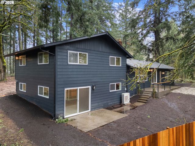 22420 S PARROT CREEK Rd, Oregon City, OR 97045