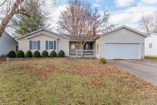 633 Saint David Street, St James, MO 65559