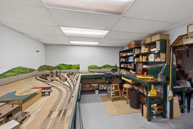 515 Mansell Hill Rd, Gainesboro, TN 38562