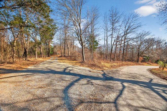 515 Mansell Hill Rd, Gainesboro, TN 38562