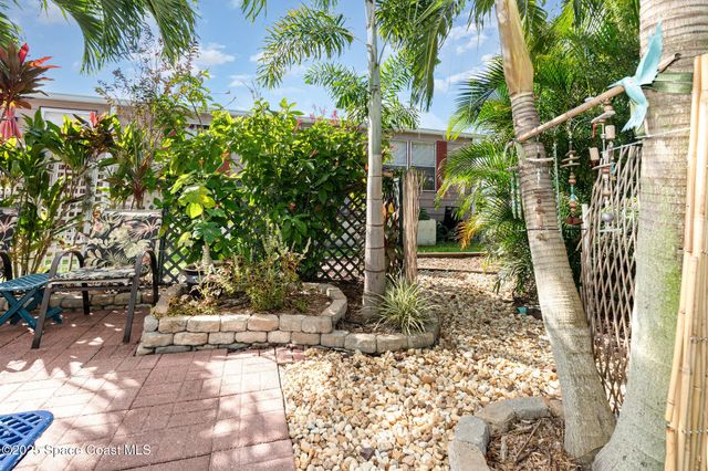 2346 Coconut Palm Drive NE, Palm Bay, FL 32905