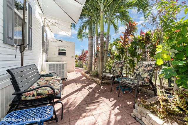 2346 Coconut Palm Drive NE, Palm Bay, FL 32905