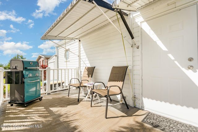 2346 Coconut Palm Drive NE, Palm Bay, FL 32905