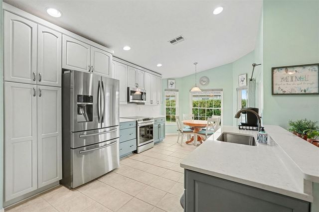 29318 SNAP HOOK DRIVE, San Antonio, FL 33576