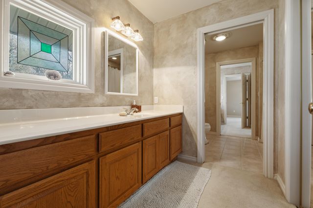 413 Lake Front Street, Disney, OK 74340